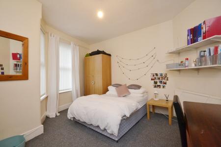 4 bedroom Terraced House to let in Carill Drive, Fallowfield, Manchester, M14
