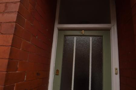 4 bedroom Terraced House to let in Kathleen Grove, Rusholme, Manchester, M14
