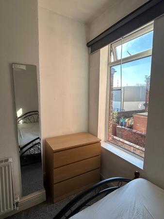 4 bedroom Terraced House to let in Kathleen Grove, Rusholme, Manchester, M14