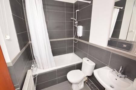 6 bedroom Detached house to let in Mauldeth Road, Fallowfield, Manchester, M14