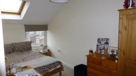 6 bedroom Detached house to let in Mauldeth Road, Fallowfield, Manchester, M14