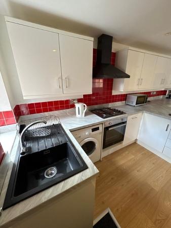 6 bedroom Semi-detached house to let in Wellington Road, Fallowfield, Manchester, M14