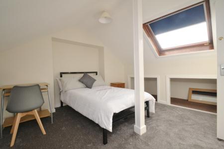 4 bedroom Terraced House to let in Ashfield Road, Victoria Park, Manchester, M13