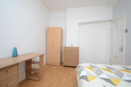 5 bedroom Terraced House to let in Ashfield Road, Victoria Park, Manchester, M13