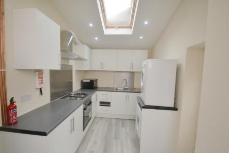 5 bedroom Terraced House to let in Ashfield Road, Victoria Park, Manchester, M13