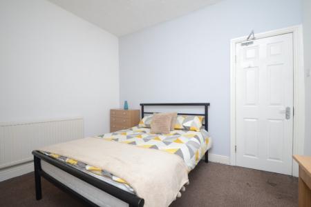 5 bedroom Terraced House to let in Ashfield Road, Victoria Park, Manchester, M13