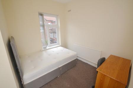 5 bedroom Terraced House to let in Ashfield Road, Victoria Park, Manchester, M13