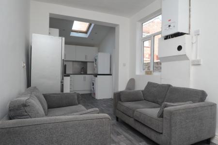5 bedroom Terraced House to let in Ashfield Road, Victoria Park, Manchester, M13