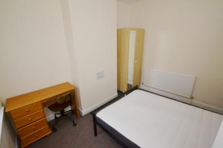 5 bedroom Terraced House to let in Ashfield Road, Victoria Park, Manchester, M13