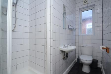 6 bedroom Terraced House to let in Scarsdale Road, Manchester, M14