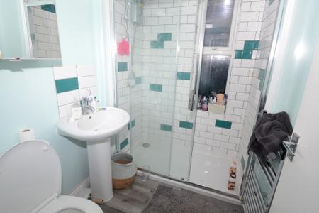 5 bedroom Terraced House to let in Braemar Road, Fallowfield, Manchester, M14