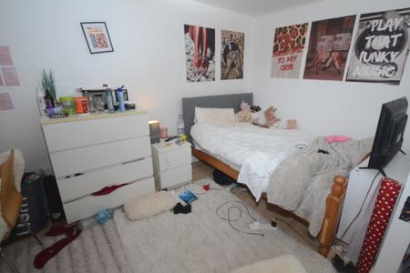 5 bedroom Terraced House to let in Braemar Road, Fallowfield, Manchester, M14