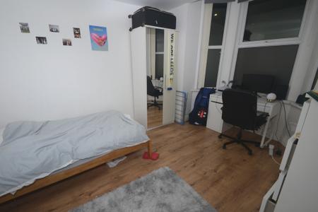 6 bedroom Terraced House to let in Furness Road, Fallowfield, Manchester, M14