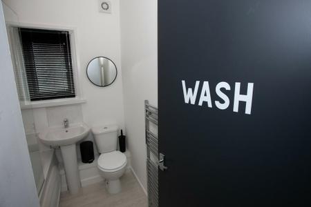 5 bedroom Terraced House to let in Mabfield road, Fallowfield, Manchester, M14