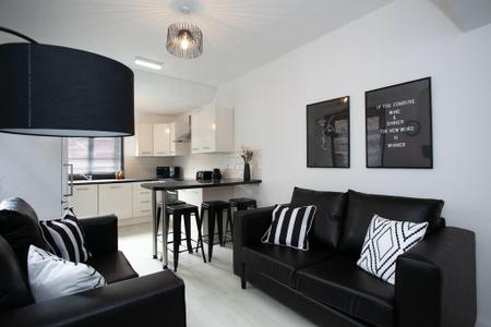 5 bedroom Terraced House to let in Mabfield road, Fallowfield, Manchester, M14