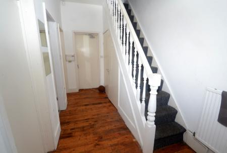 6 bedroom Terraced House to let in Cedar Grove, Fallowfield, Manchester, M14