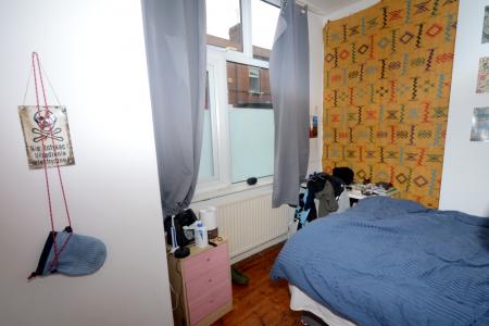 6 bedroom Terraced House to let in Cedar Grove, Fallowfield, Manchester, M14