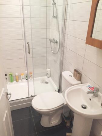 7 bedroom Terraced House to let in Whitby Road, Fallowfield, Manchester, M14