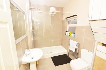 3 bedroom Detached house to let in Viscount Street, Rusholme, Manchester, M14