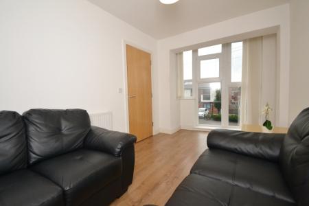 5 bedroom Terraced House for sale in Plymouth View, Ardwick, Manchester, M13