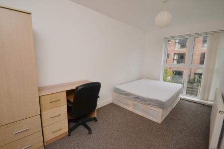 5 bedroom Terraced House for sale in Plymouth View, Ardwick, Manchester, M13