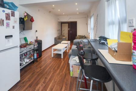 5 bedroom Terraced House for sale in Cawdor Road, Fallowfield, Manchester, M14