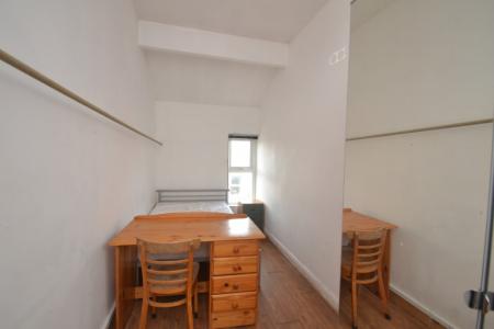 7 bedroom Terraced House to let in 7 bed Wilmslow Road, Withington, Manchester, M20