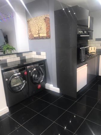 6 bedroom Terraced House to let in Cedar Grove, Fallowfield, Manchester, M14