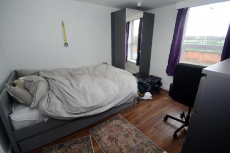 6 bedroom Terraced House to let in Moseley Road, Fallowfield, Manchester, M14