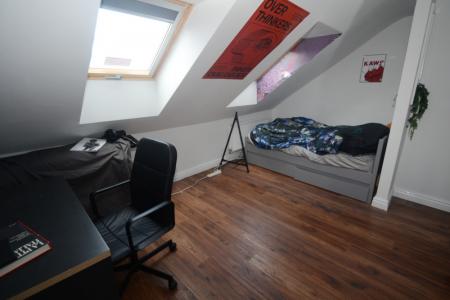 6 bedroom Terraced House to let in Moseley Road, Fallowfield, Manchester, M14