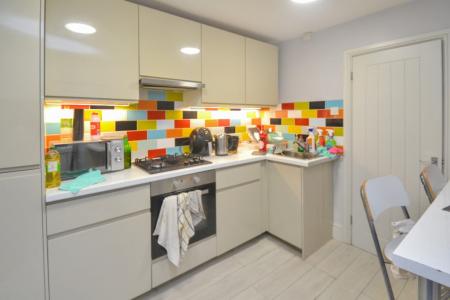 5 bedroom Flat for sale in Platt Lane, Rusholme, Manchester, M14
