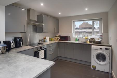 5 bedroom Terraced House for sale in Banff Road, Rusholme, Manchester, M14