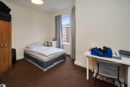 2 bedroom Terraced House for sale in Ealing Avenue, Fallowfield, Manchester, M14