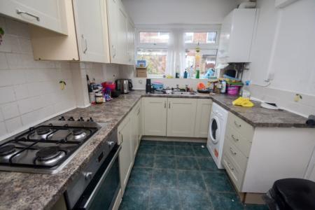 2 bedroom Terraced House for sale in Ealing Avenue, Fallowfield, Manchester, M14