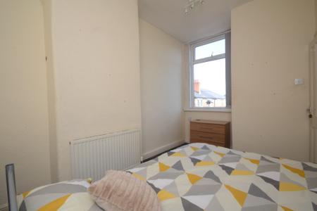 3 bedroom Terraced House to let in Horton Road, Rusholme, Manchester, M14