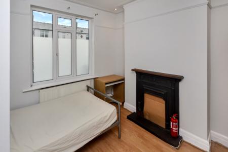 3 bedroom Terraced House for sale in Henwood Road, Fallowfield, Manchester, M20