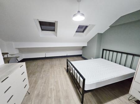 6 bedroom Terraced House for sale in Bankfield Avenue, Victoria Park, Manchester, M13