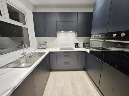 6 bedroom Terraced House for sale in Bankfield Avenue, Victoria Park, Manchester, M13