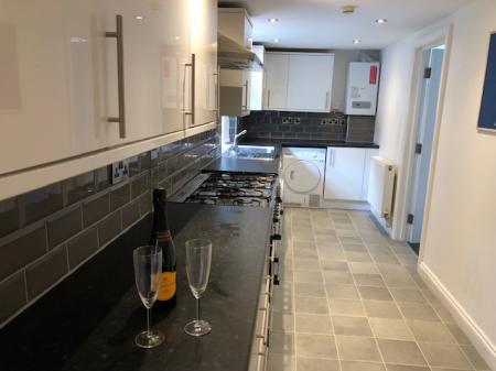 8 bedroom Detached house to let in Cotton Lane, Withington, Manchester, M20