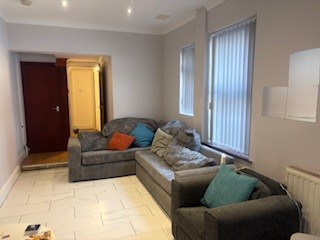 6 bedroom Semi-detached house to let in Cawdor Road, Fallowfield, Manchester, M14