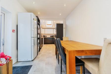 5 bedroom Terraced House to let in Braemar Road, Fallowfield, Manchester, M14