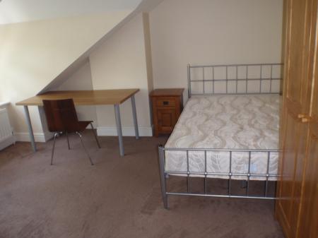 6 bedroom Detached house to let in Old Lansdowne Road, West Didsbury, Manchester, M20