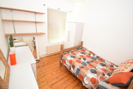 5 bedroom Terraced House for sale in Whitby Road, Fallowfield, Manchester, M14