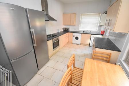 5 bedroom Terraced House for sale in Whitby Road, Fallowfield, Manchester, M14