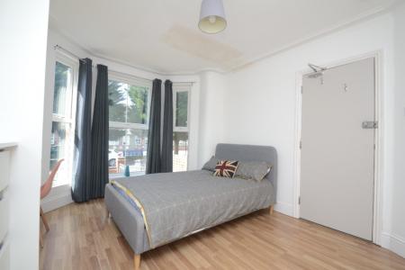 1 bedroom Semi-detached house to let in HouseShare Aubrey Road, Fallowfield, Manchester, M14
