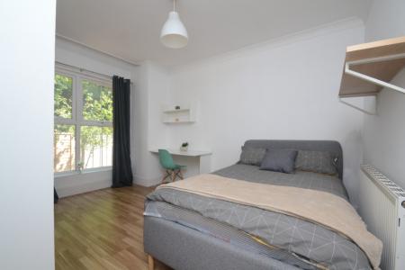 1 bedroom Semi-detached house to let in HouseShare Aubrey Road, Fallowfield, Manchester, M14