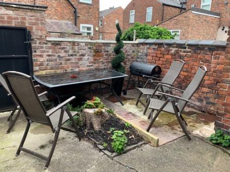 3 bedroom Terraced House to let in Olivia Grove, Rusholme, Manchester, M14