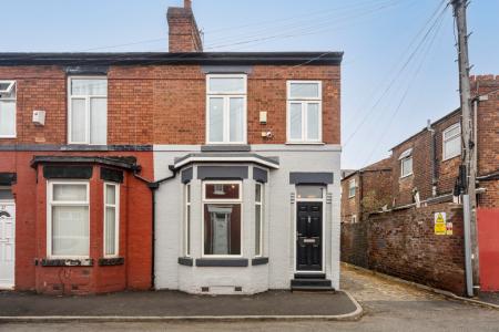 6 bedroom End of terrace house to let in Hibbert Street, Rusholme, Manchester, M14
