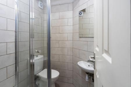 6 bedroom End of terrace house to let in Hibbert Street, Rusholme, Manchester, M14