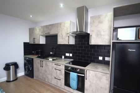 1 bedroom Flat to let in Kingswood Road, Fallowfield, Manchester, M14